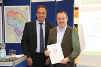 /album/fotogalerie/urkunde-zu-hause-alt-werden-jpg/